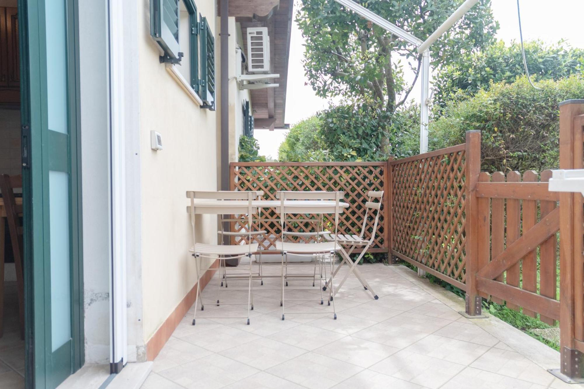 I Lecci Guesthouse San Felice Circeo Luaran gambar