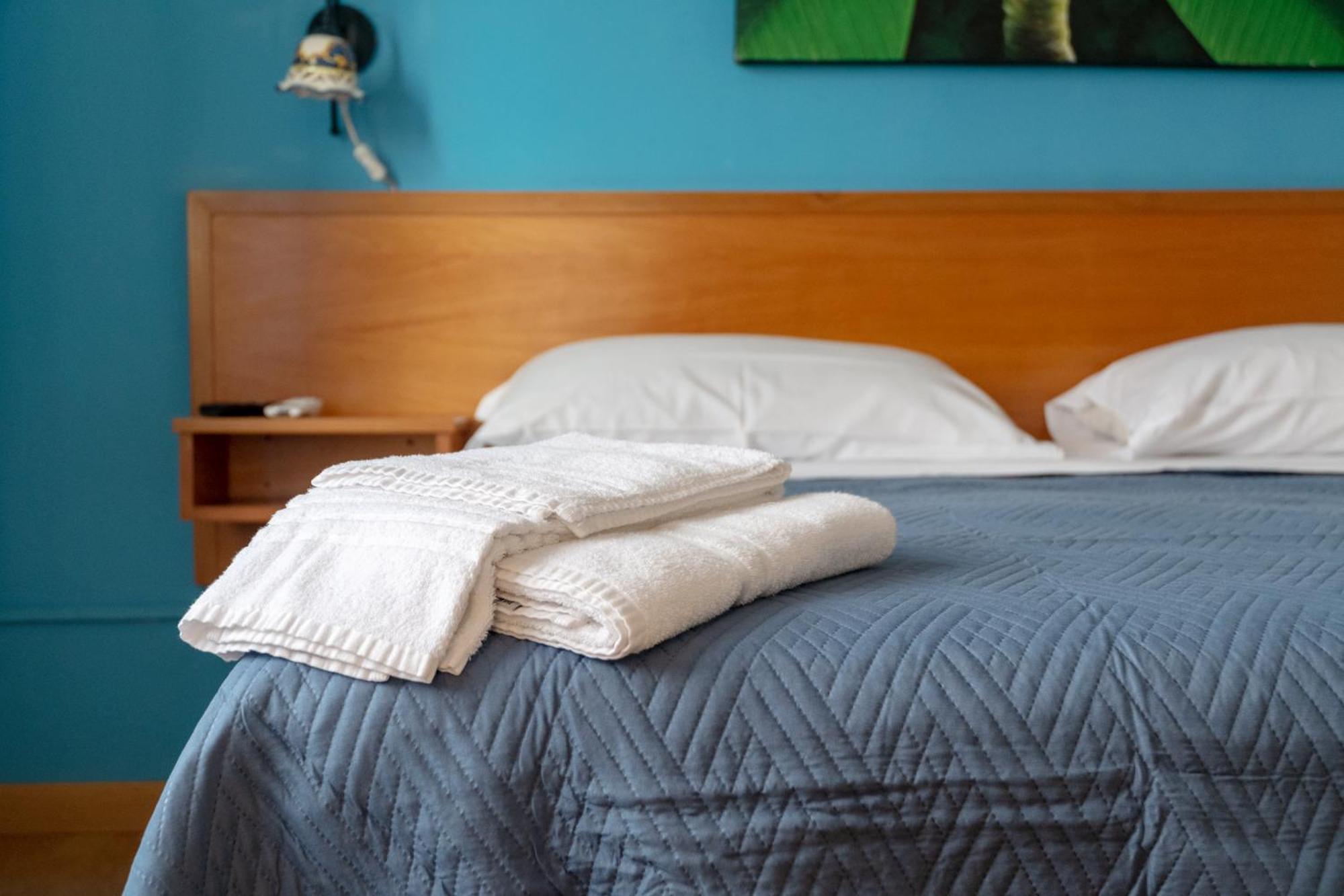 I Lecci Guesthouse San Felice Circeo Luaran gambar
